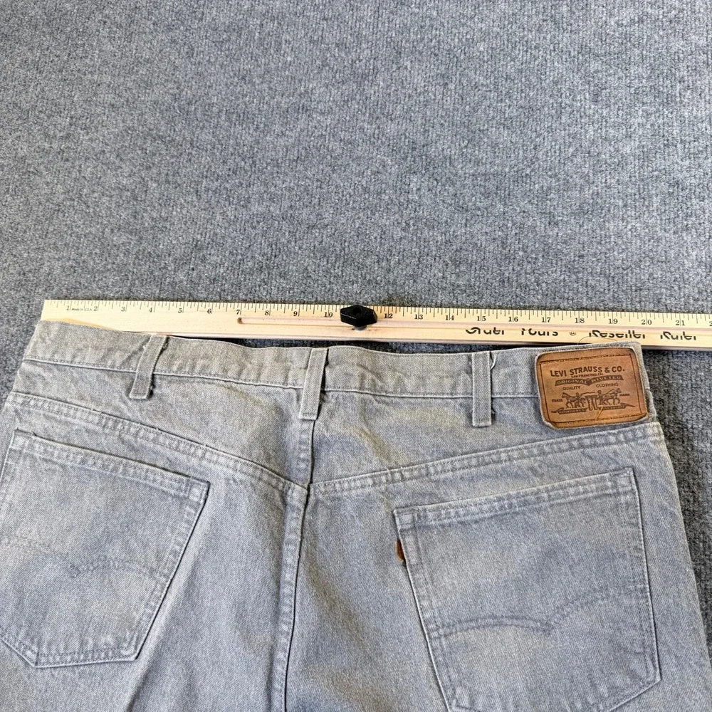 Vintage Levis For Men Jeans Gray Denim Relaxed Fit Straight Leg Y2K 90s #2832‎